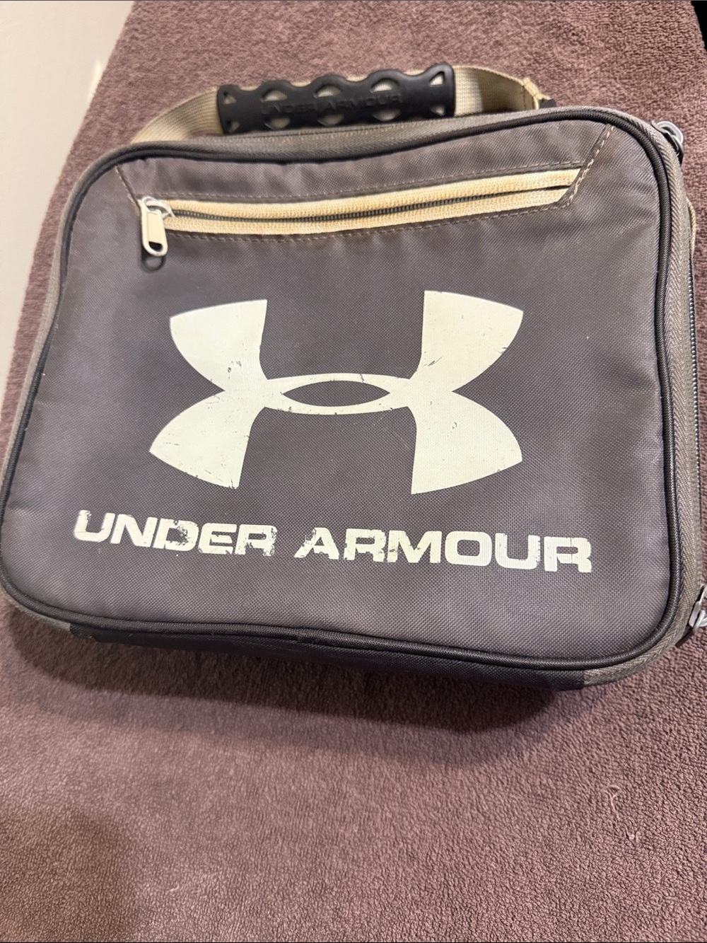 Under Armour Gray and Cream Kids Lunch Bag with Large Logo